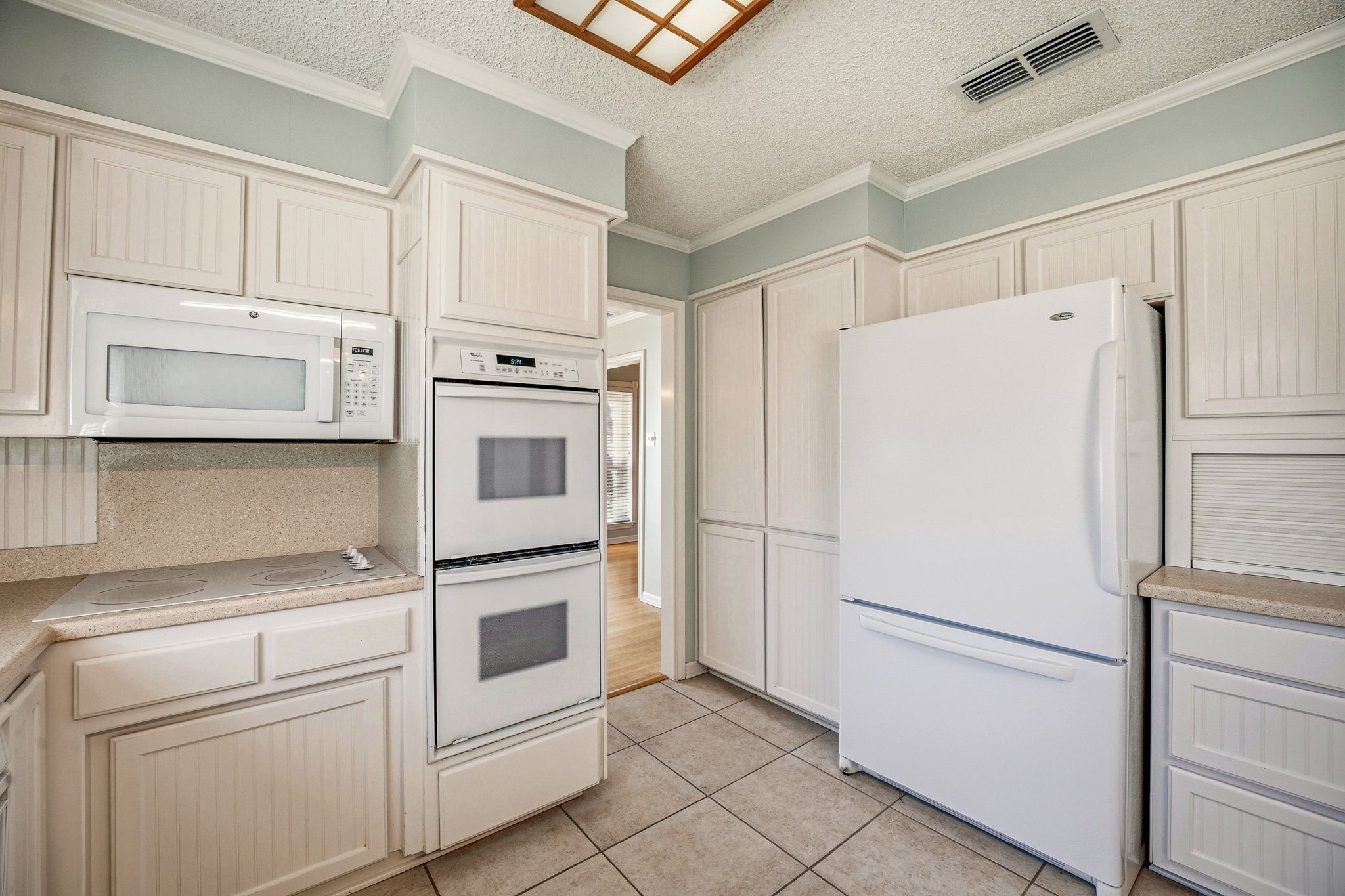 6104 N Waverly Court Granbury TX 76049