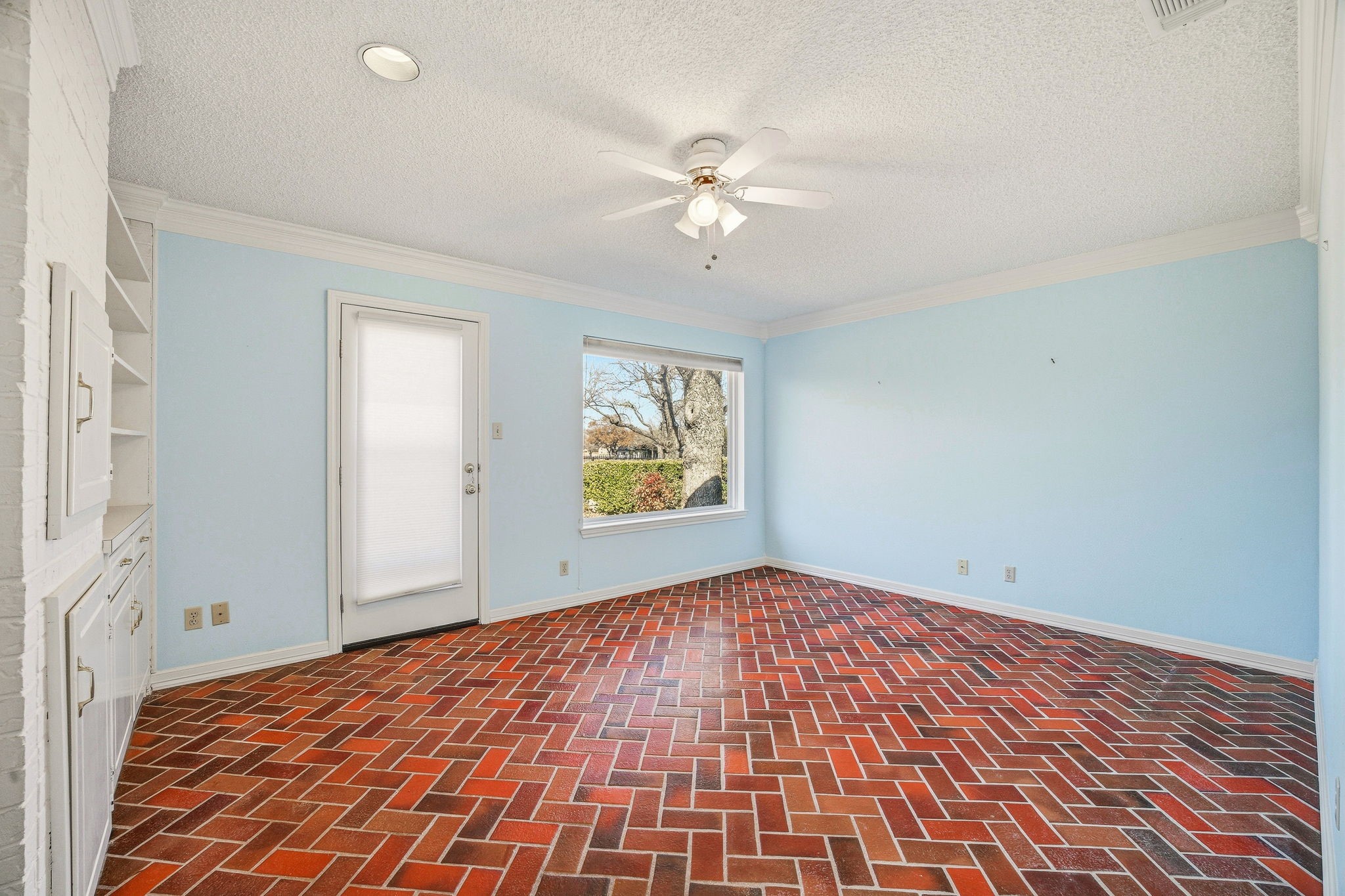 6104 N Waverly Court Granbury TX 76049