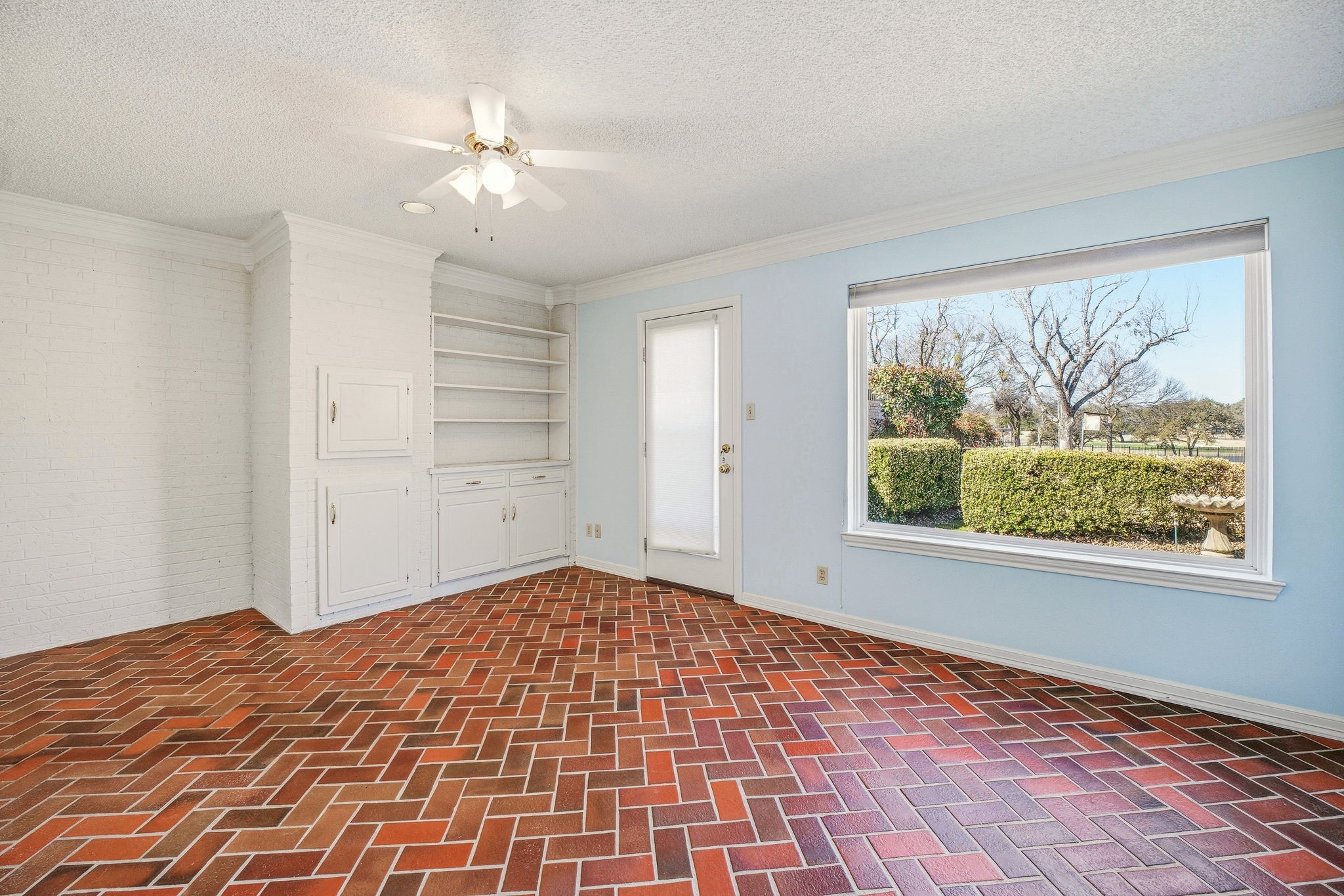 6104 N Waverly Court Granbury TX 76049