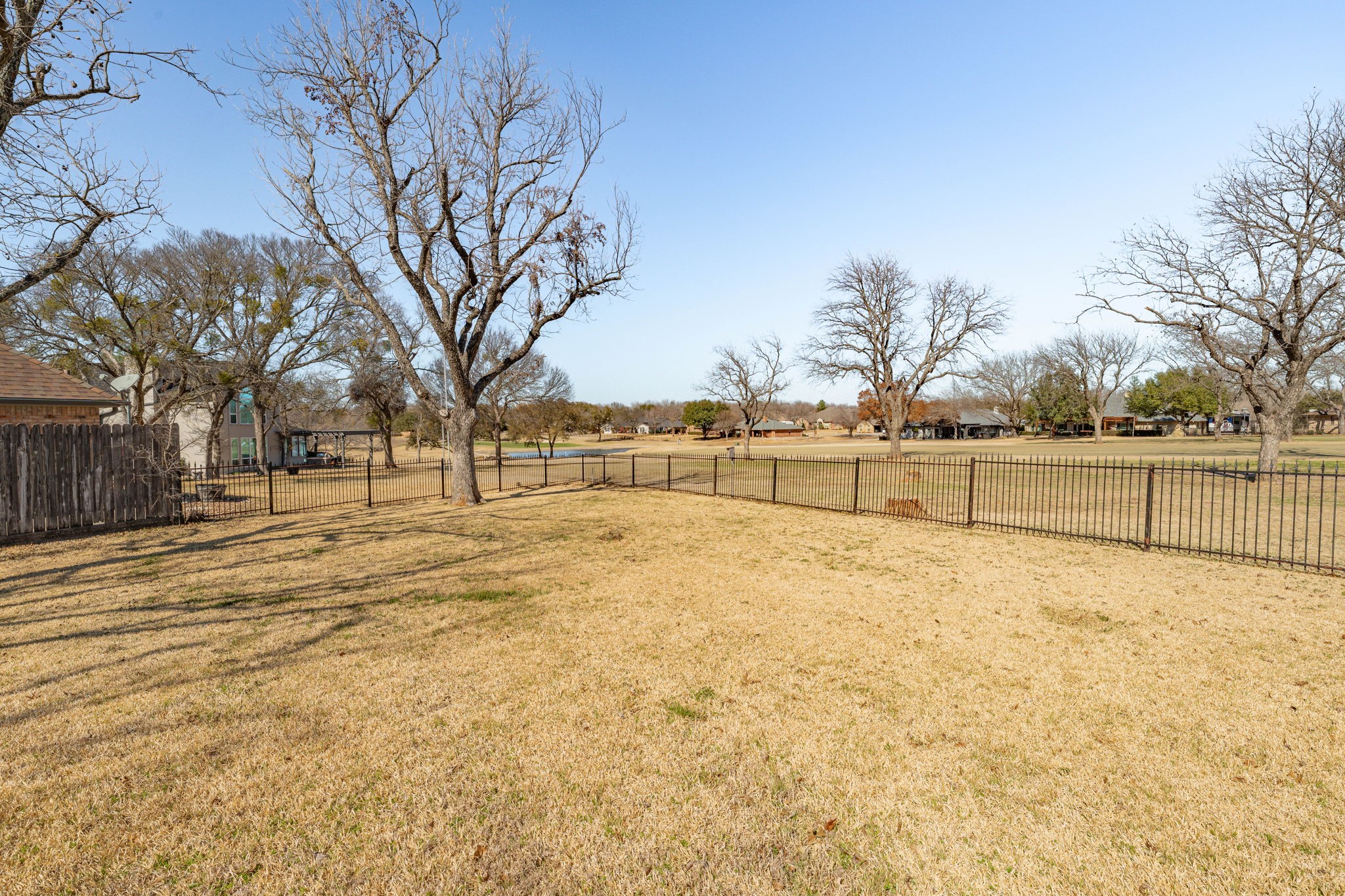 6104 N Waverly Court Granbury TX 76049