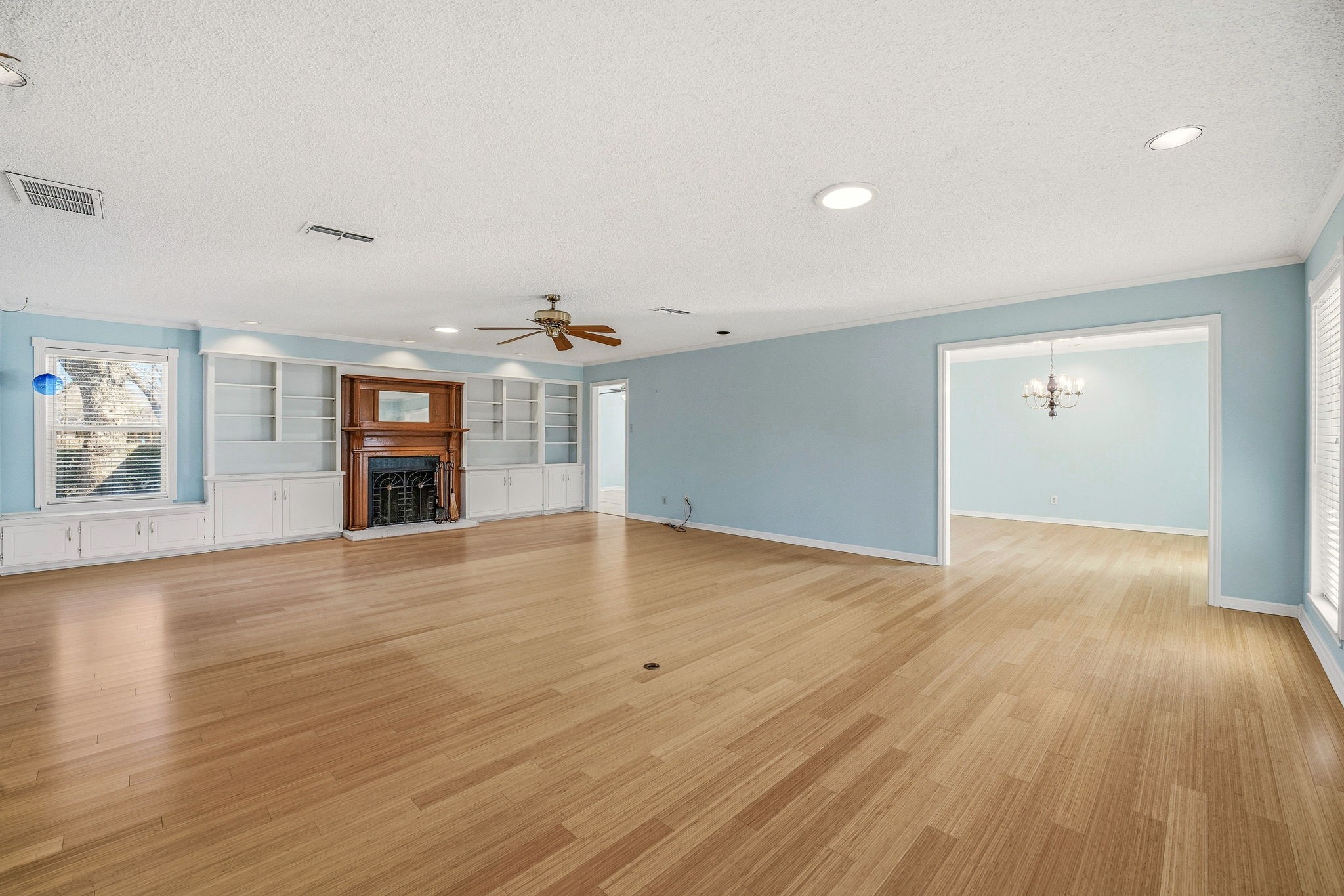 6104 N Waverly Court Granbury TX 76049