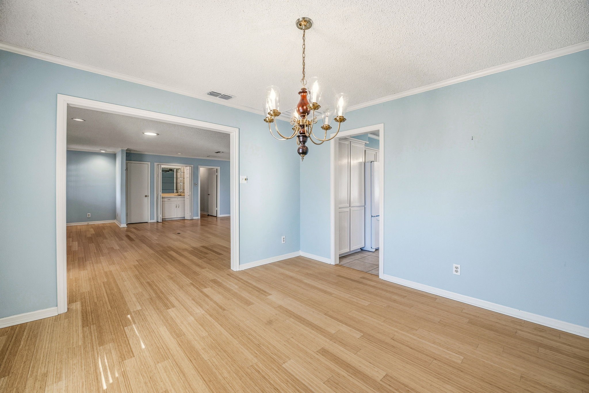 6104 N Waverly Court Granbury TX 76049