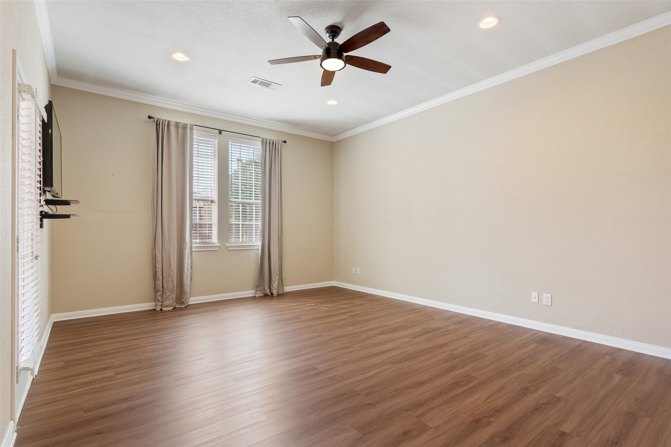 319 Winding Creek Lane Waco TX 76657