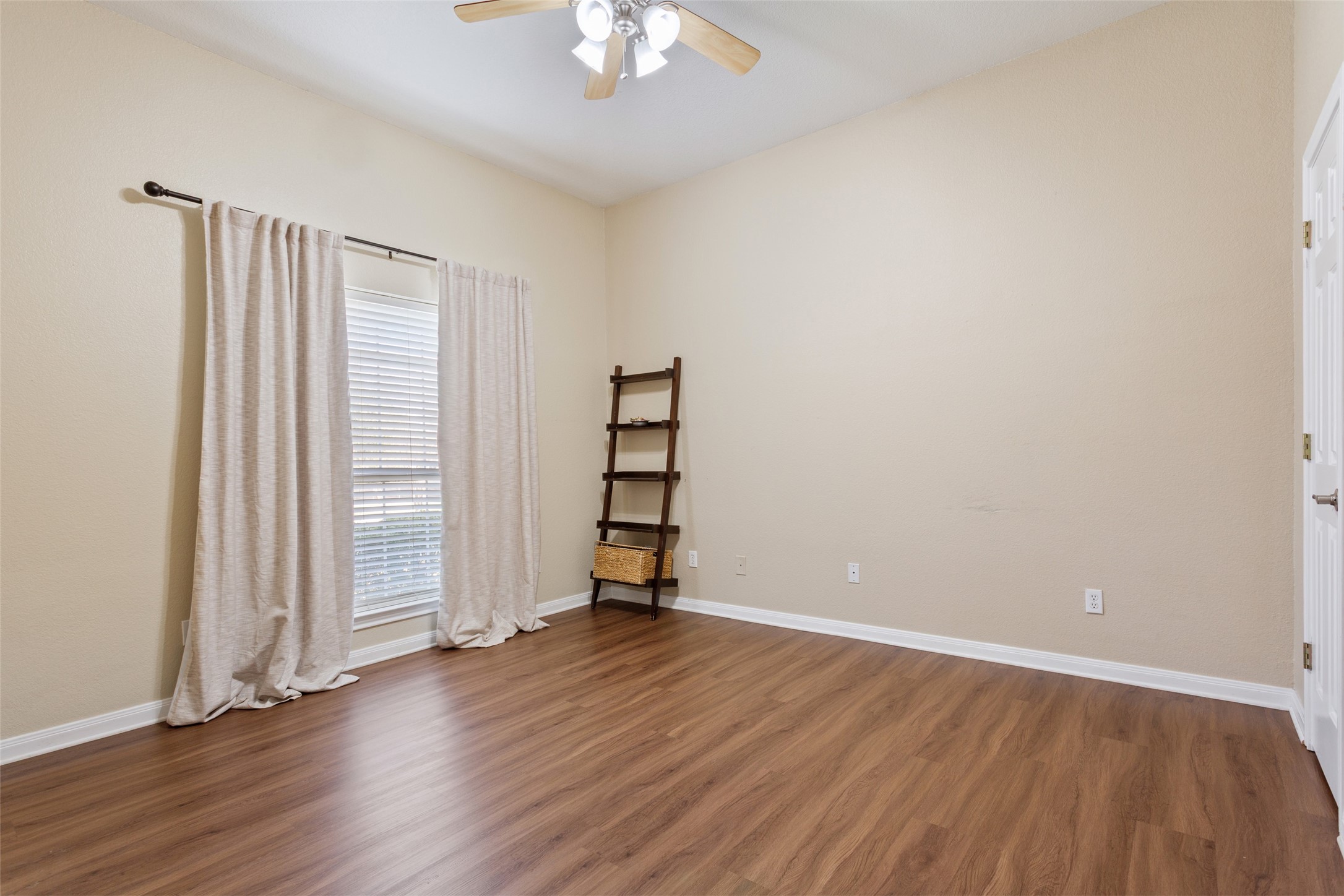 319 Winding Creek Lane Waco TX 76657