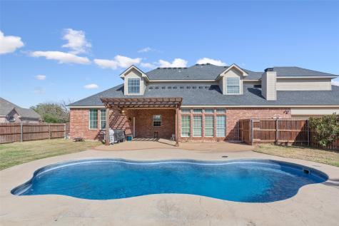 319 Winding Creek Lane Waco TX 76657