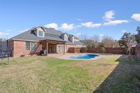 319 Winding Creek Lane Waco TX 76657