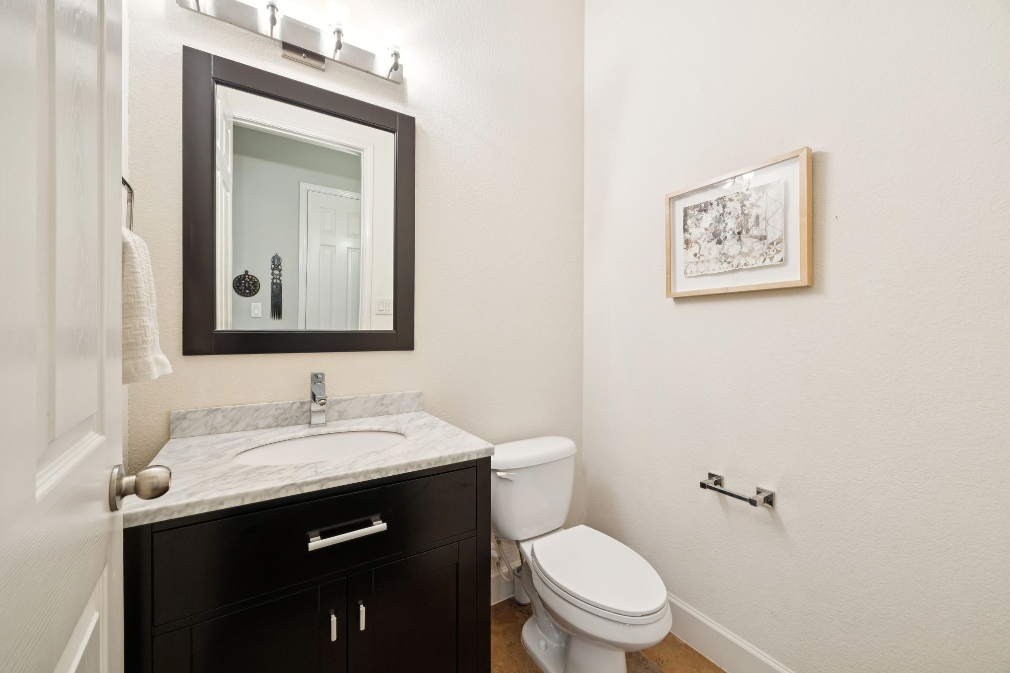 2405 Throckmorton Street Dallas TX 75219