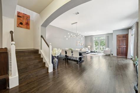 2405 Throckmorton Street Dallas TX 75219