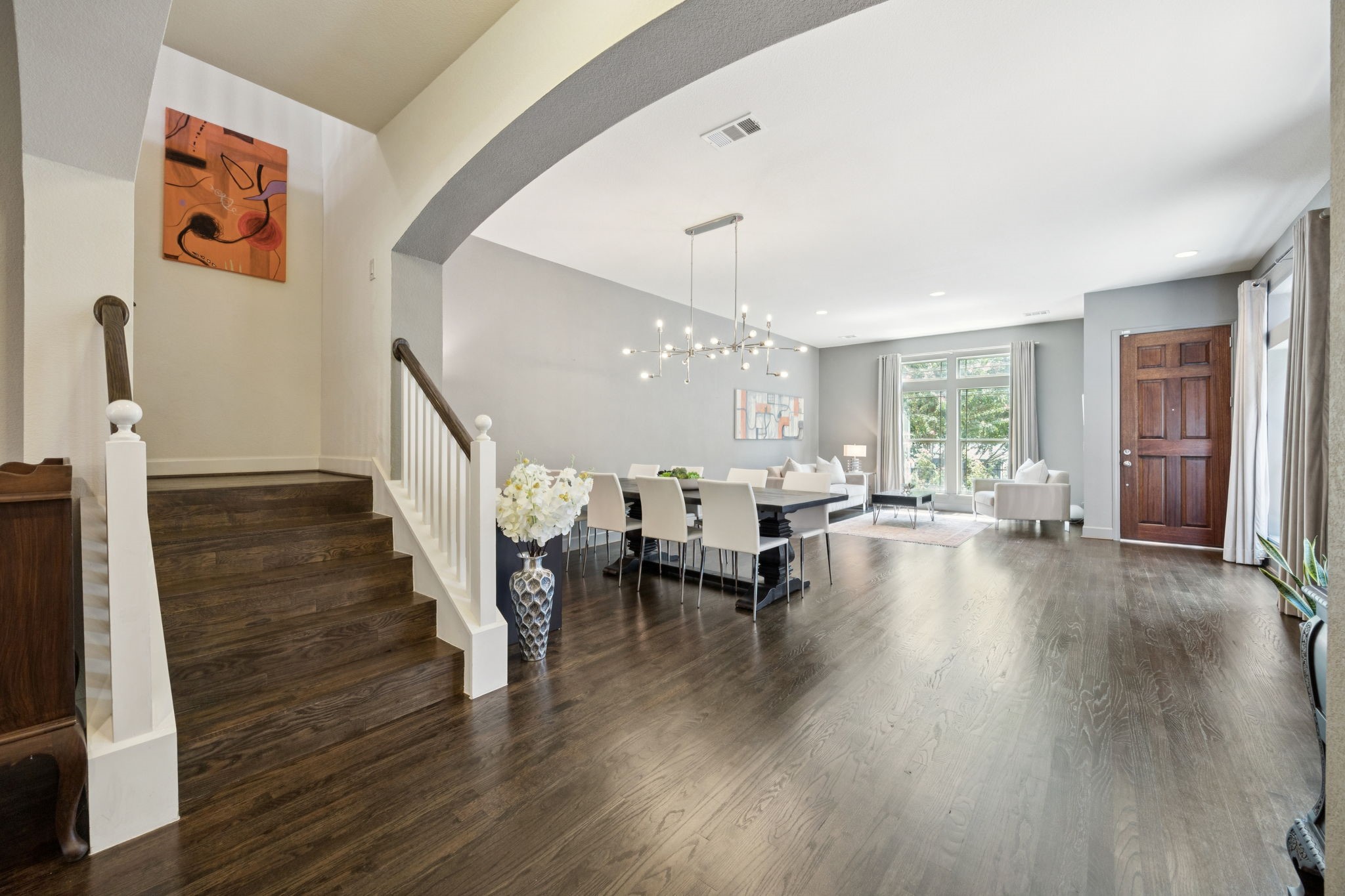 2405 Throckmorton Street Dallas TX 75219