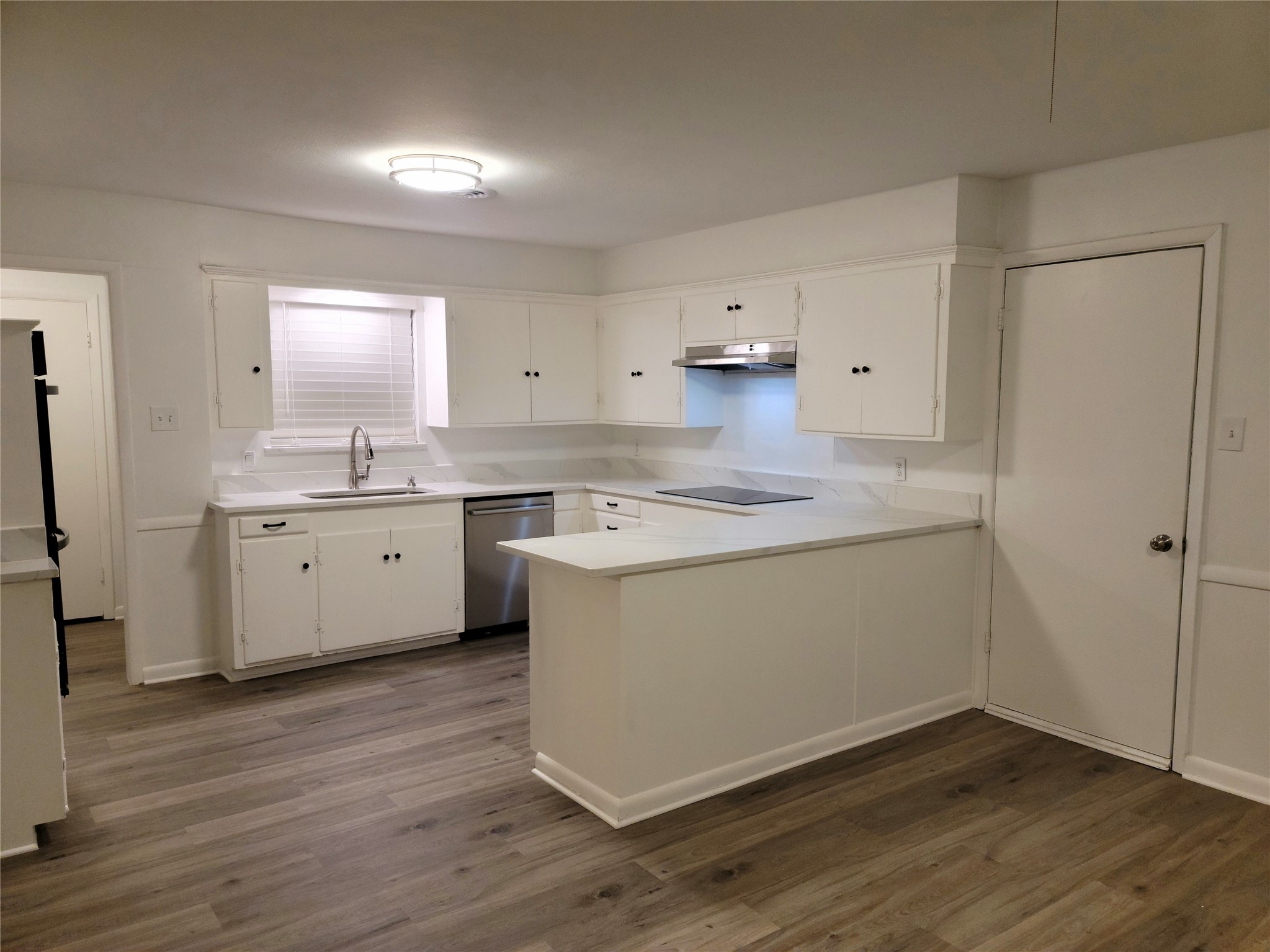 501 Royal Crest Drive Richardson TX 75081
