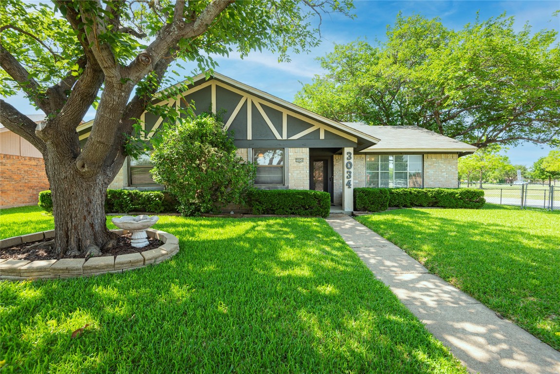 3034 Chisholm Trail Garland TX 75042