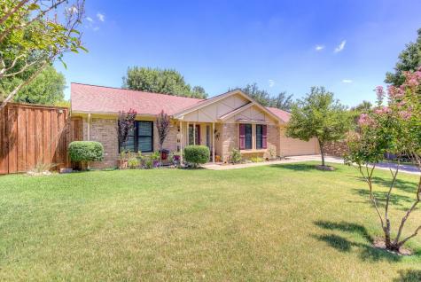 10025 Westpark Drive Benbrook TX 76126