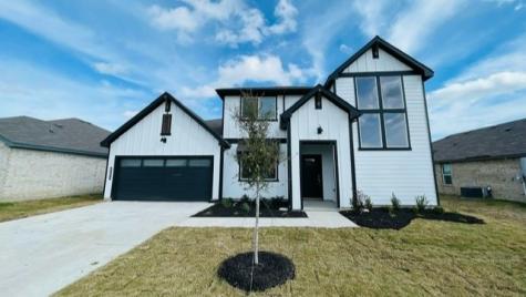 1604 Central Park Drive Alvarado TX 76009