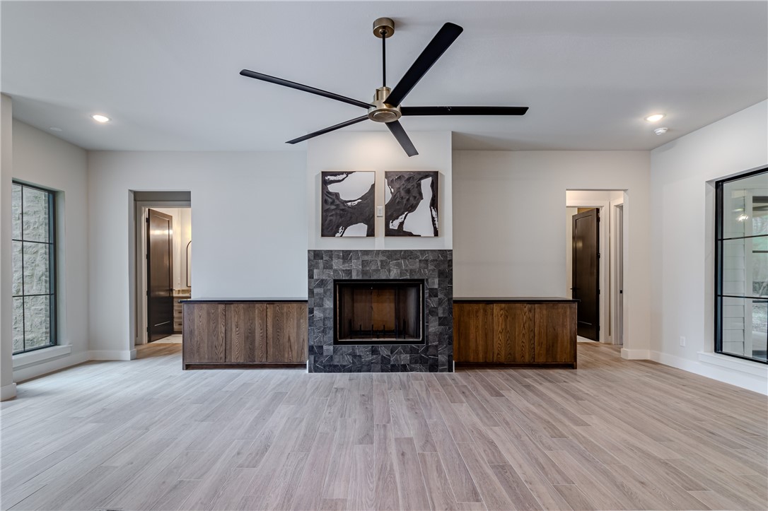 1136 Queen Elizabeth Drive Mcgregor TX 76657