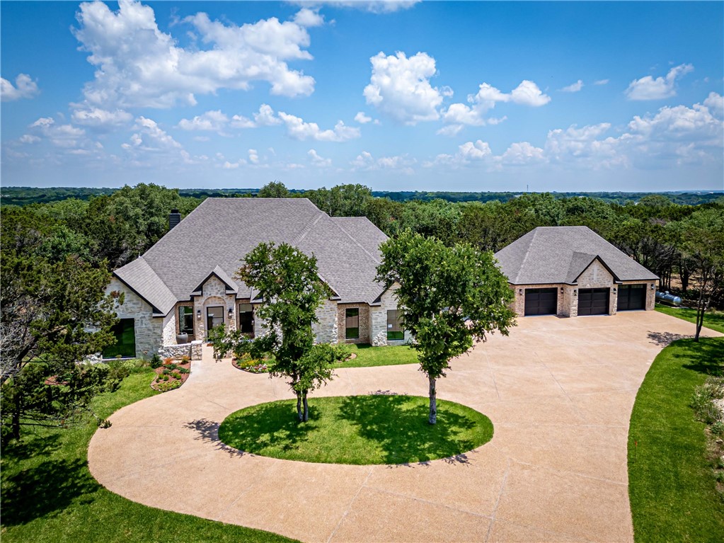 1136 Queen Elizabeth Drive Mcgregor TX 76657