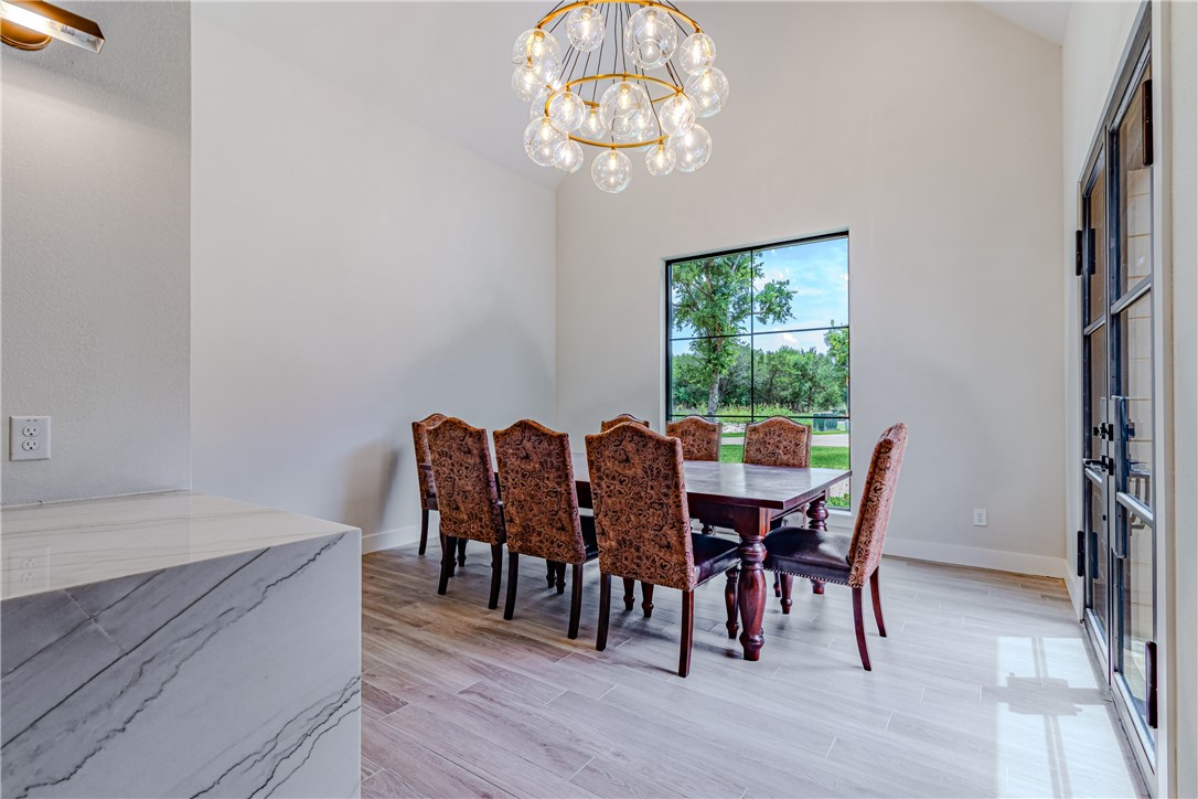 1136 Queen Elizabeth Drive Mcgregor TX 76657
