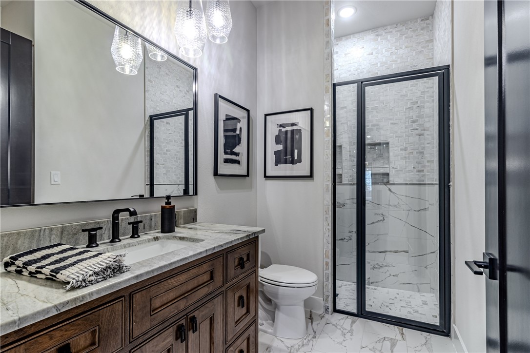 1136 Queen Elizabeth Drive Mcgregor TX 76657