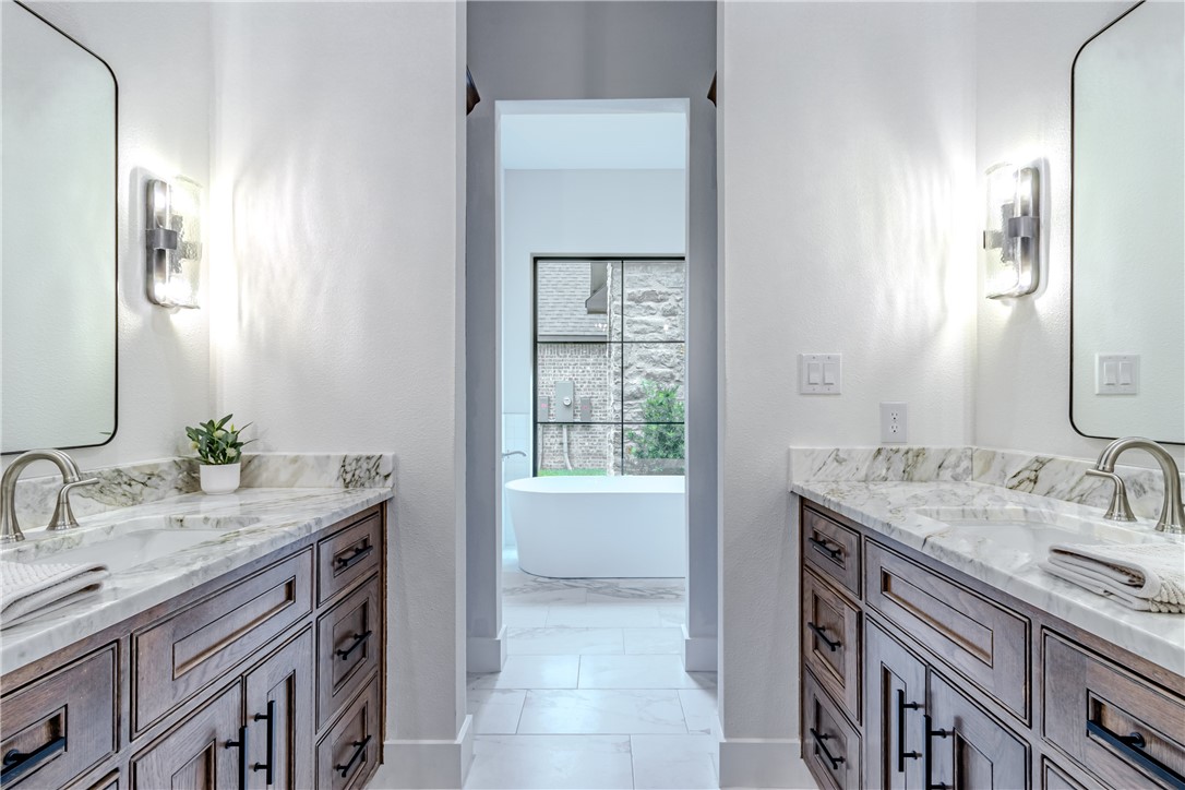 1136 Queen Elizabeth Drive Mcgregor TX 76657