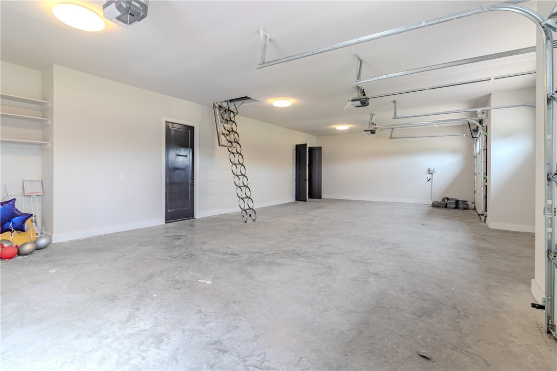 1136 Queen Elizabeth Drive Mcgregor TX 76657