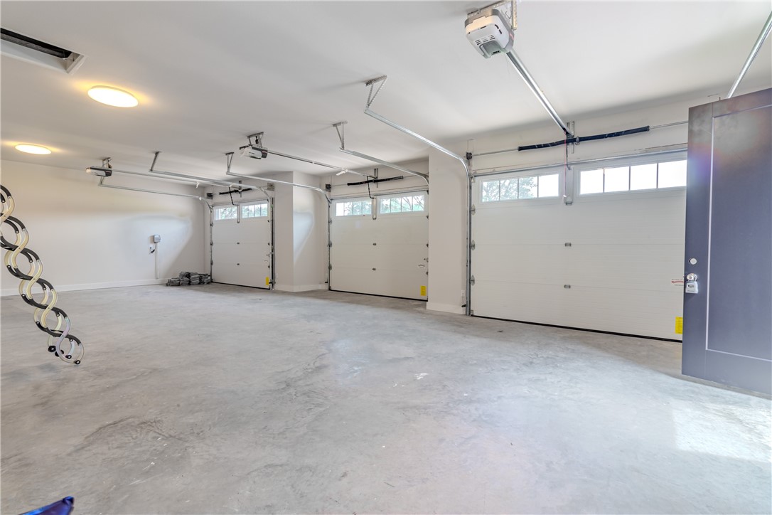 1136 Queen Elizabeth Drive Mcgregor TX 76657