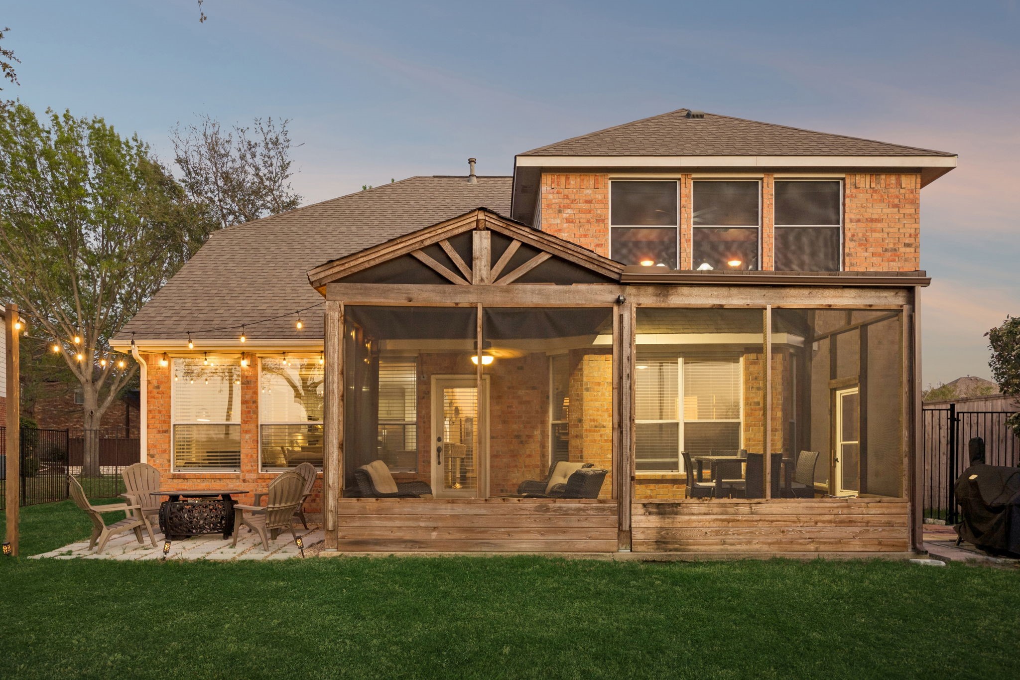 9413 Kings Link Circle Rowlett TX 75089