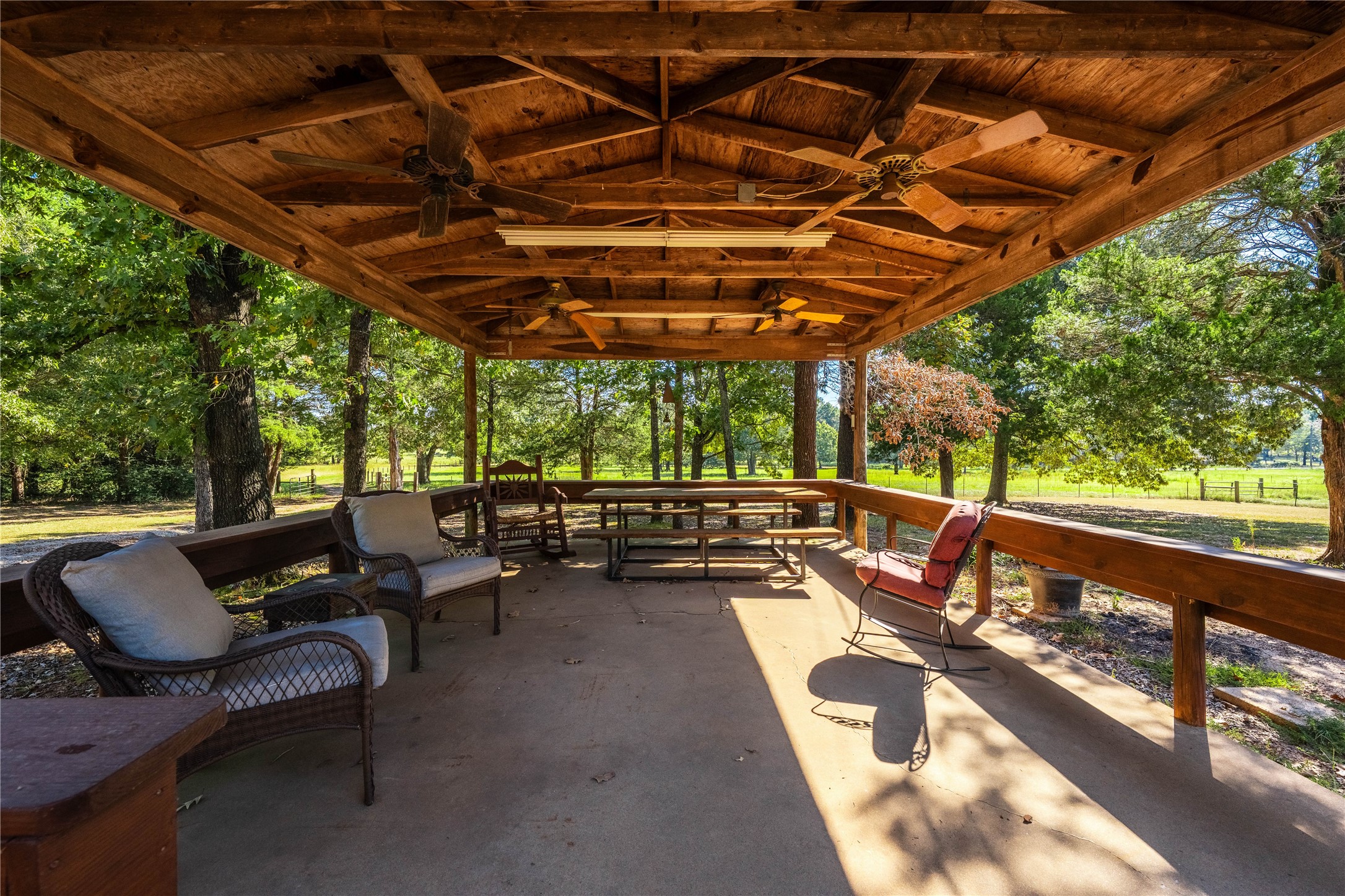 12469 Cr 1114 Athens TX 75751