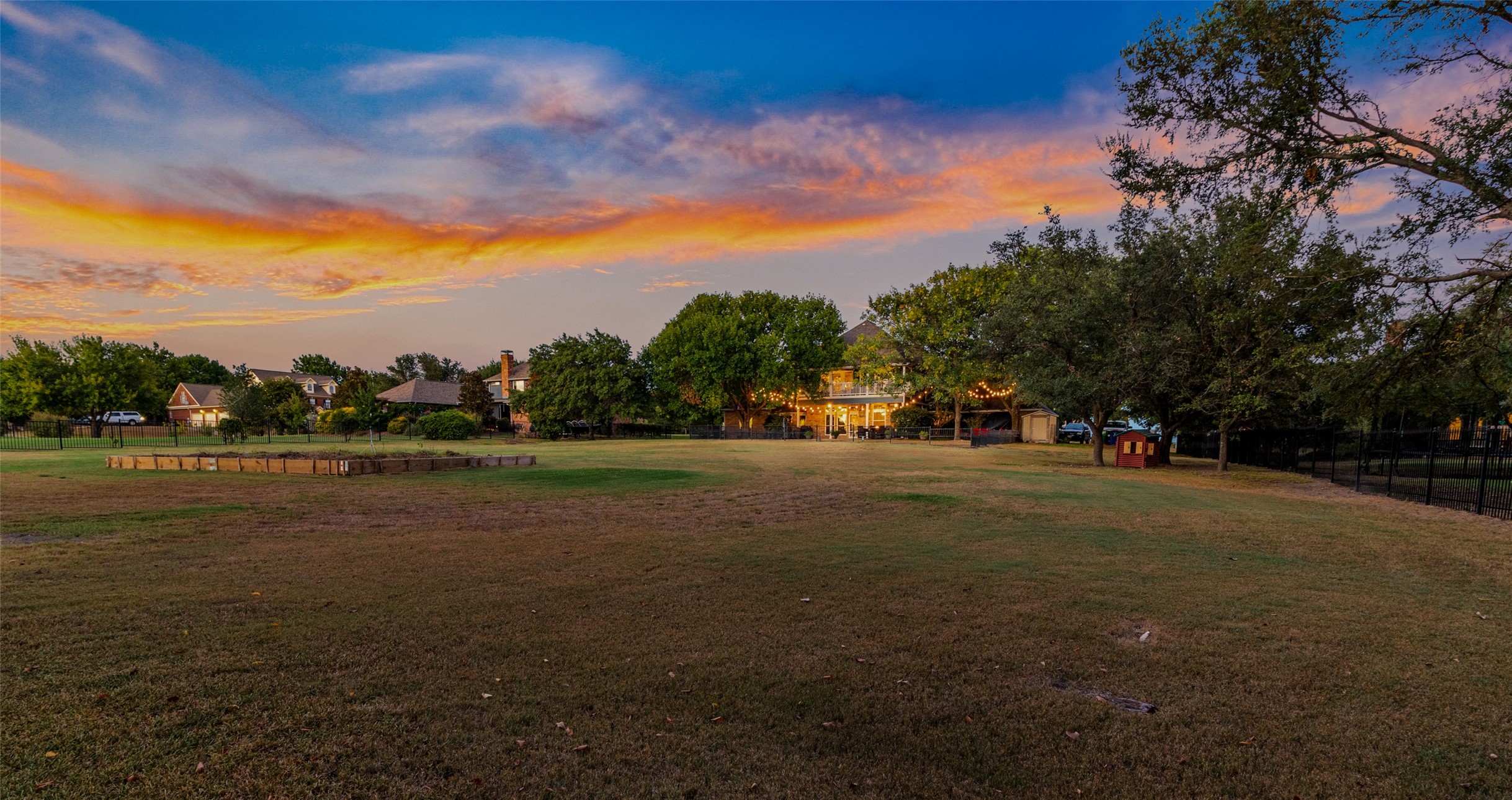 820 Windlake Circle Heath TX 75032