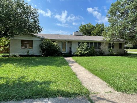 649 Hinton Street Grand Prairie TX 75050