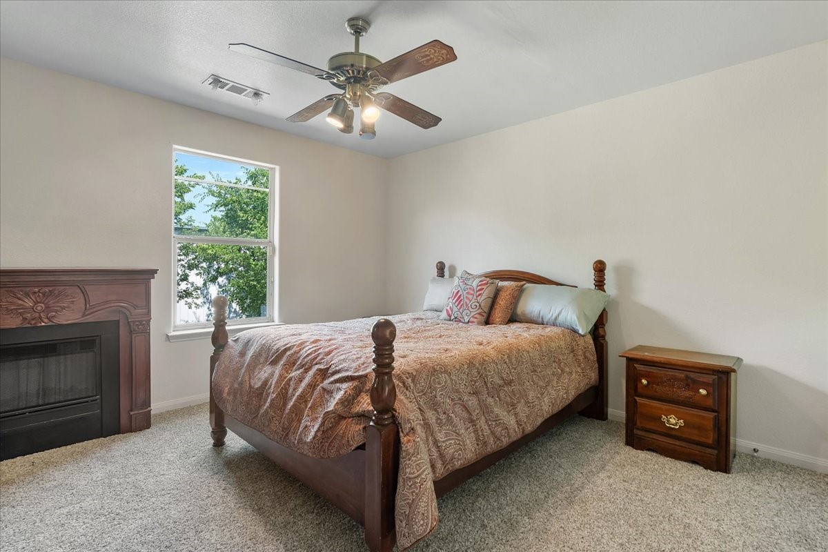1106 Primrose Drive Sanger TX 76266