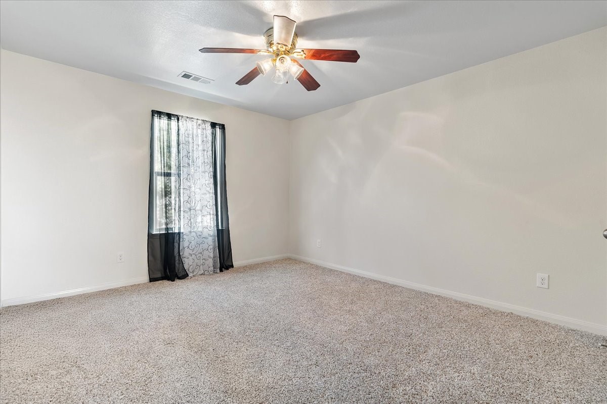 1106 Primrose Drive Sanger TX 76266