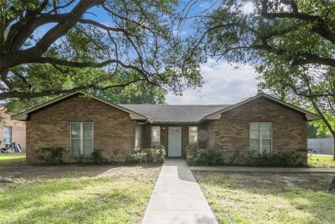 104 Bowie Lane Hewitt TX 76643