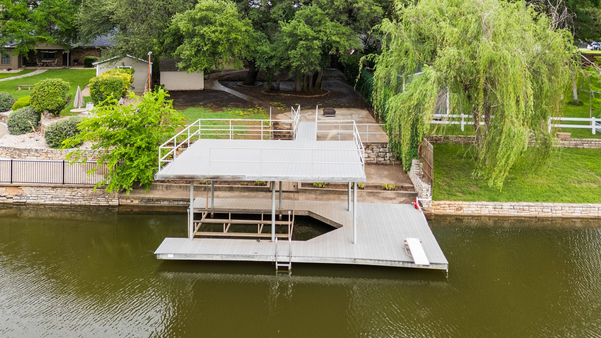 231 Granada Calle Street Granbury TX 76049