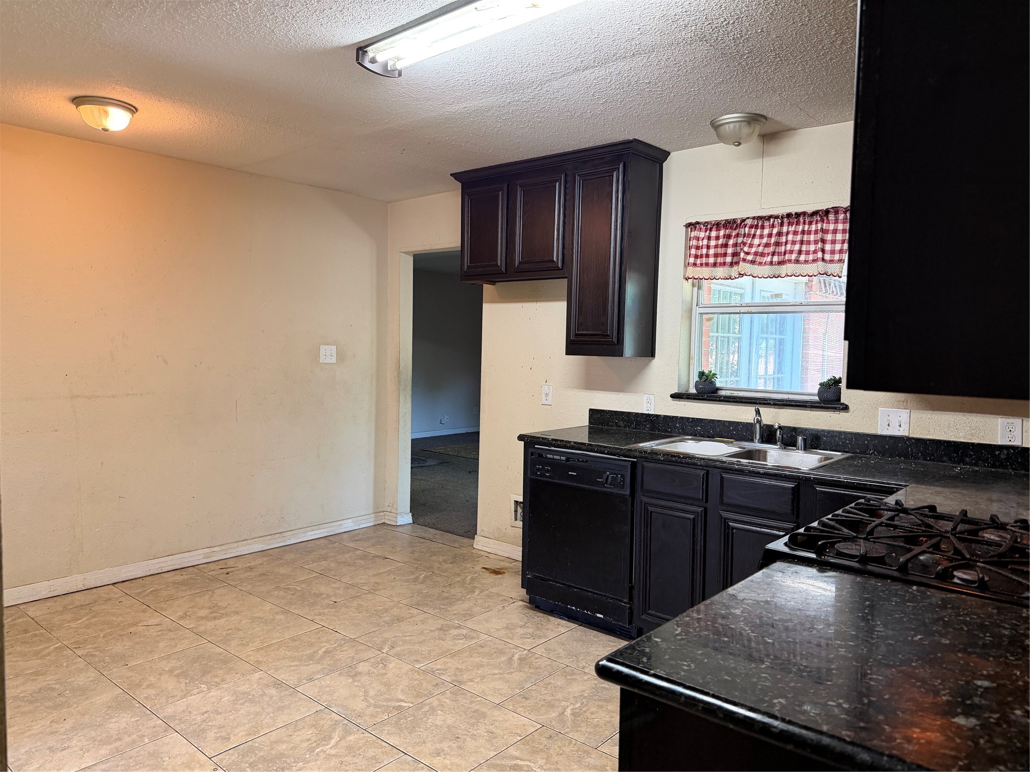2104 Utica Drive Dallas TX 75227