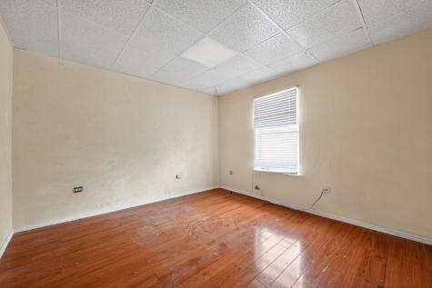 919 Wayne Street Dallas TX 75223
