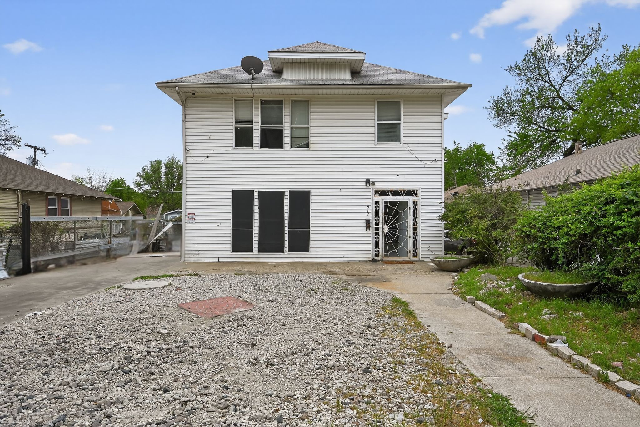 919 Wayne Street Dallas TX 75223