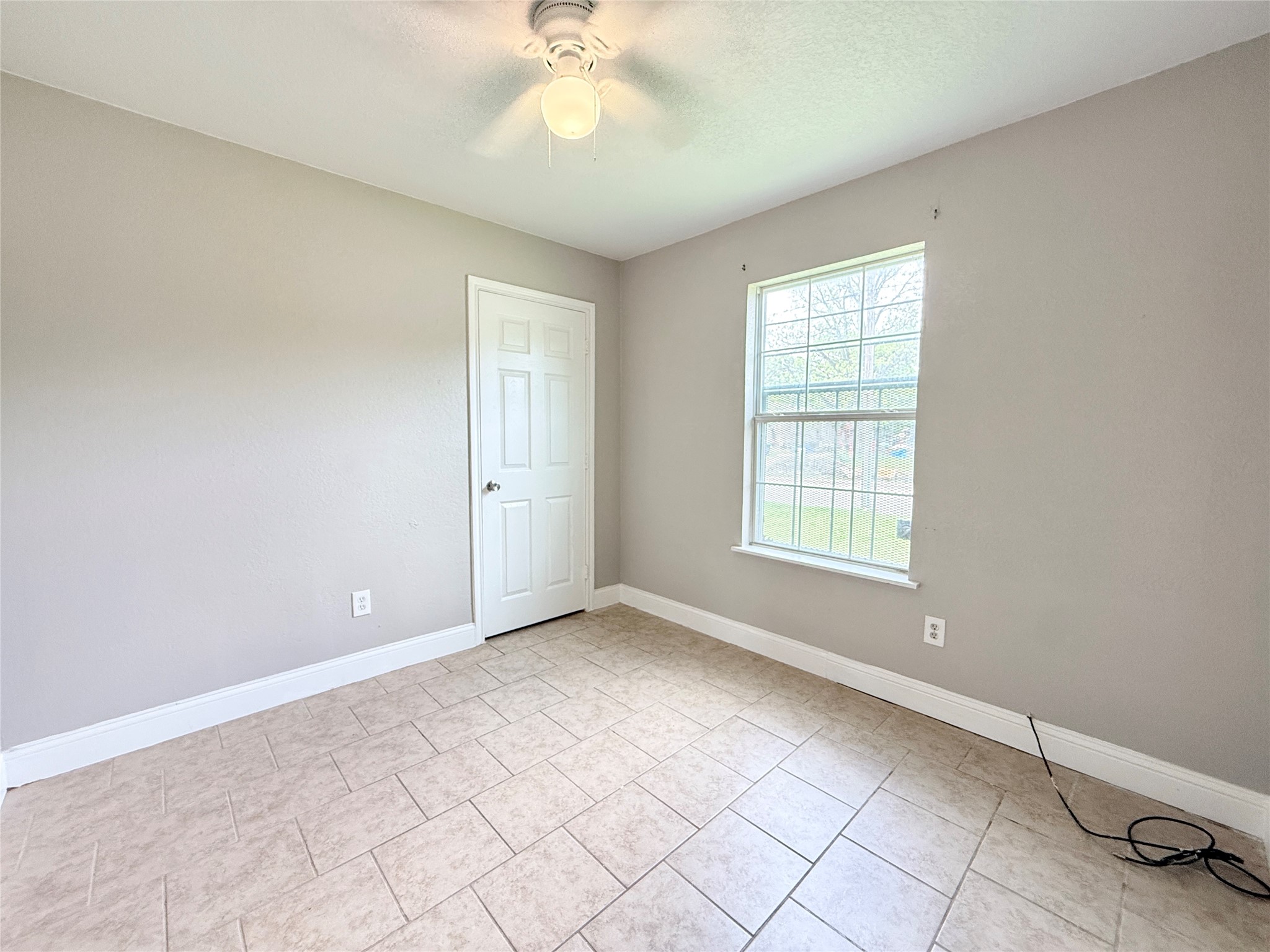 5200 Carol Avenue Fort Worth TX 76105