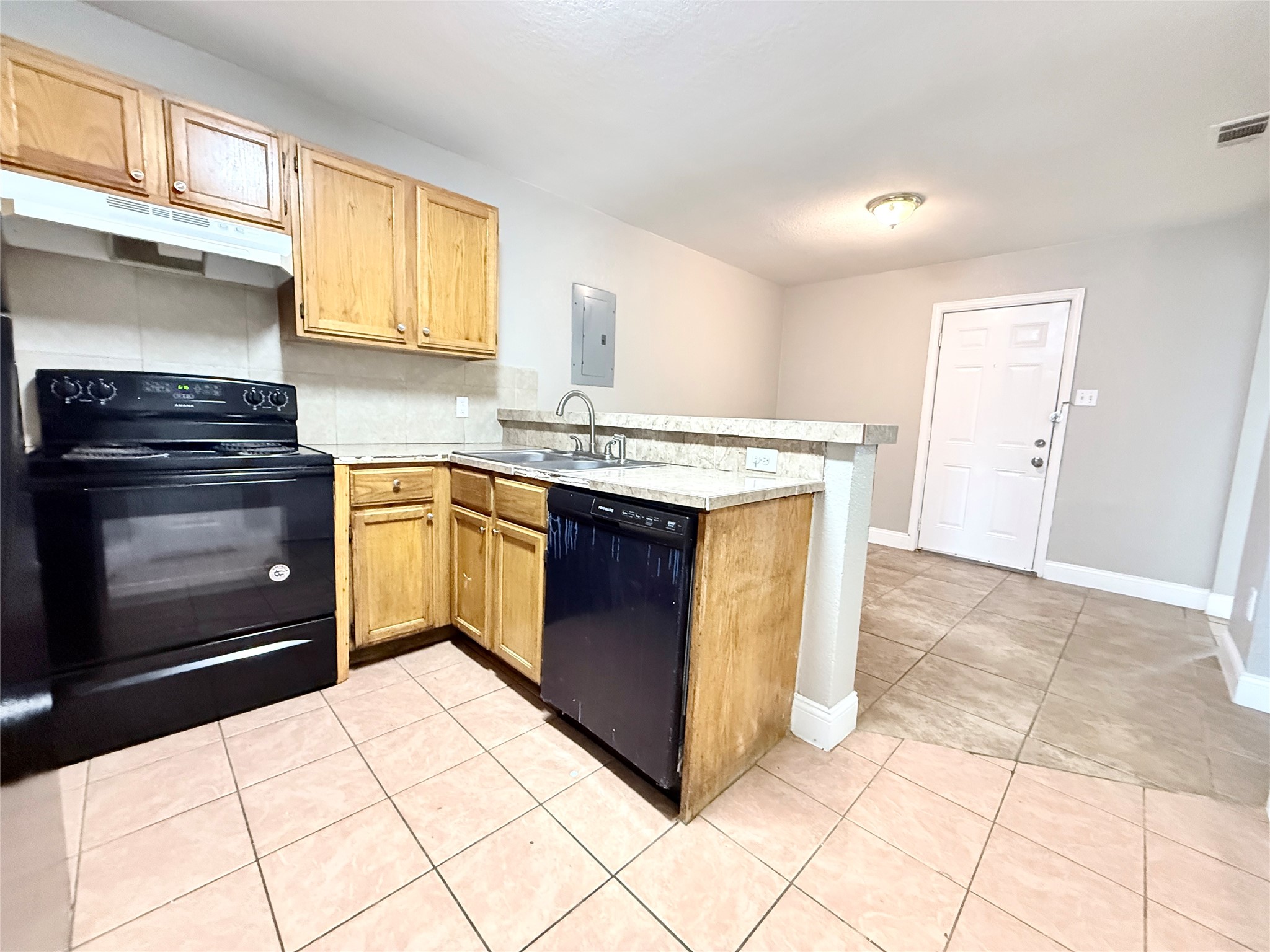 5200 Carol Avenue Fort Worth TX 76105