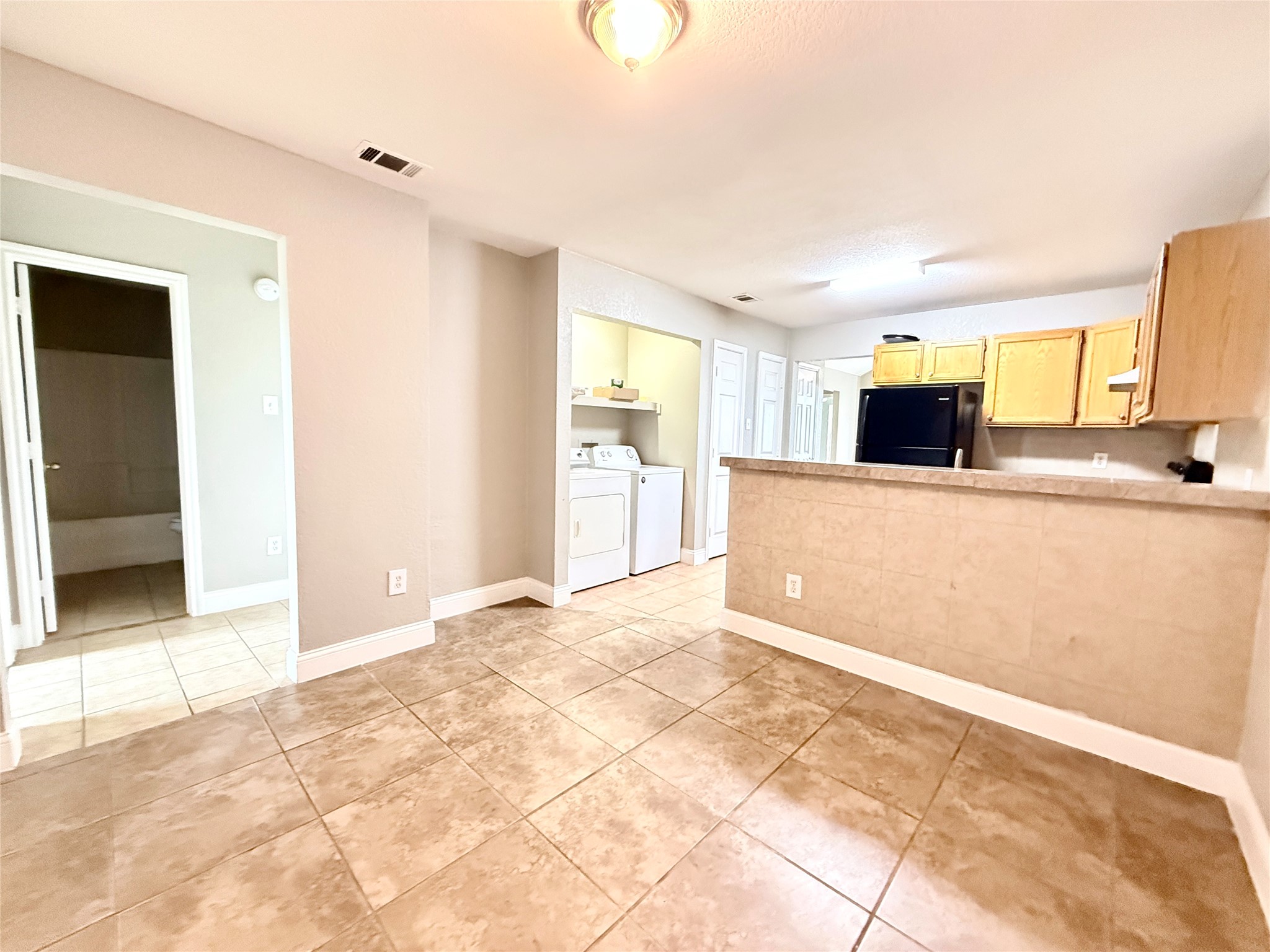 5200 Carol Avenue Fort Worth TX 76105