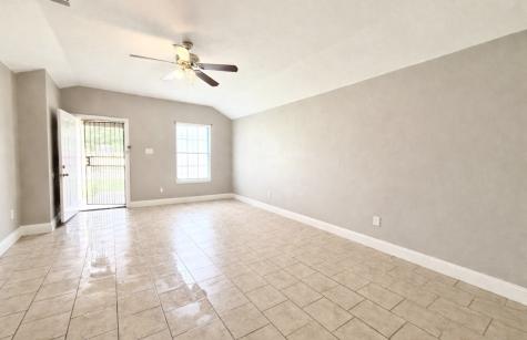 5200 Carol Avenue Fort Worth TX 76105