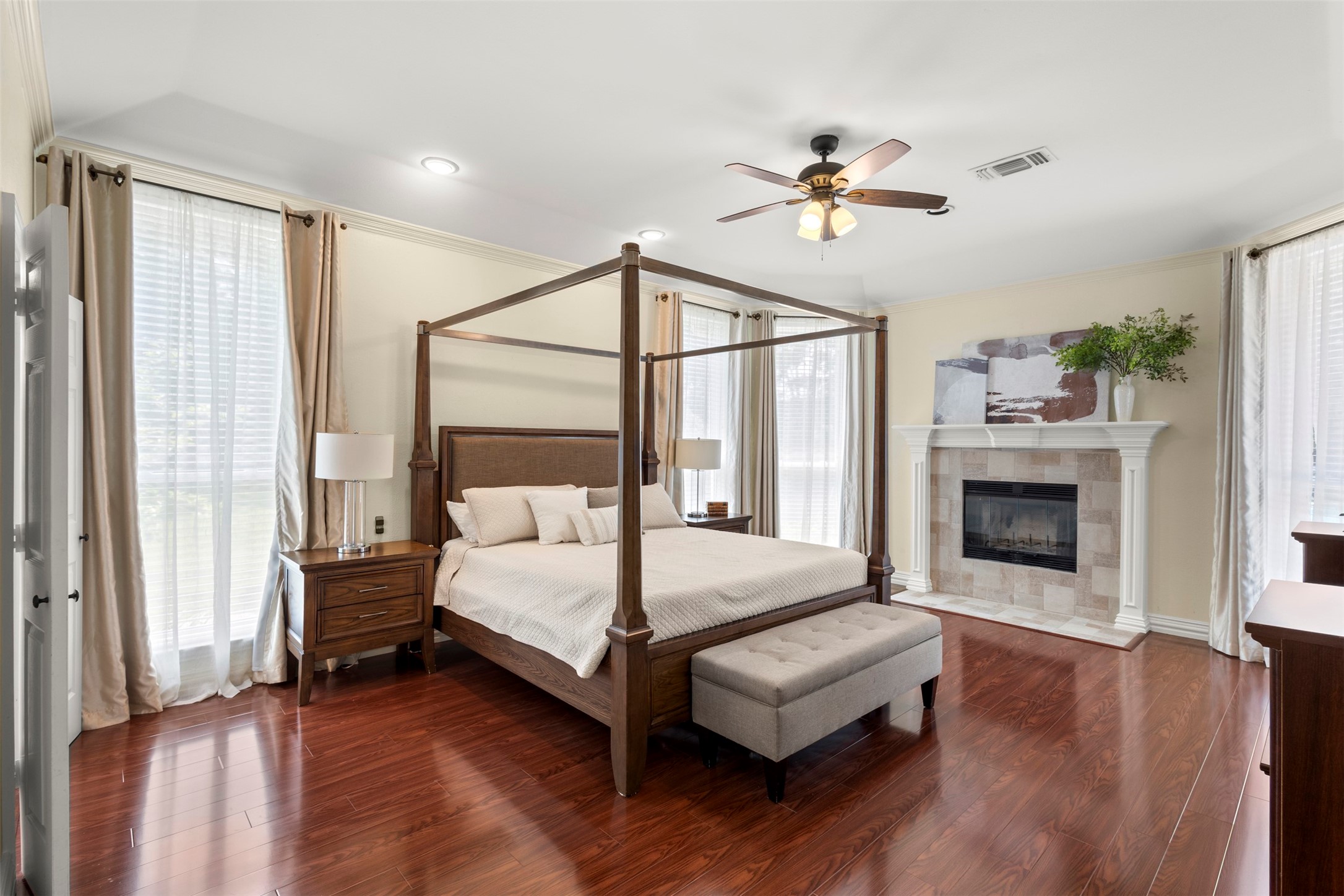 8 Park Place Mansfield TX 76063