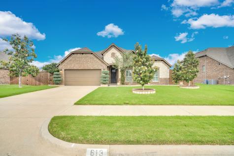 613 Autumn Run Drive Midlothian TX 76065