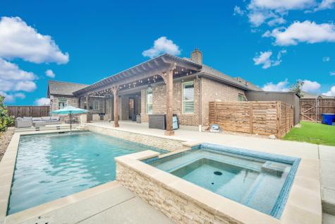 613 Autumn Run Drive Midlothian TX 76065