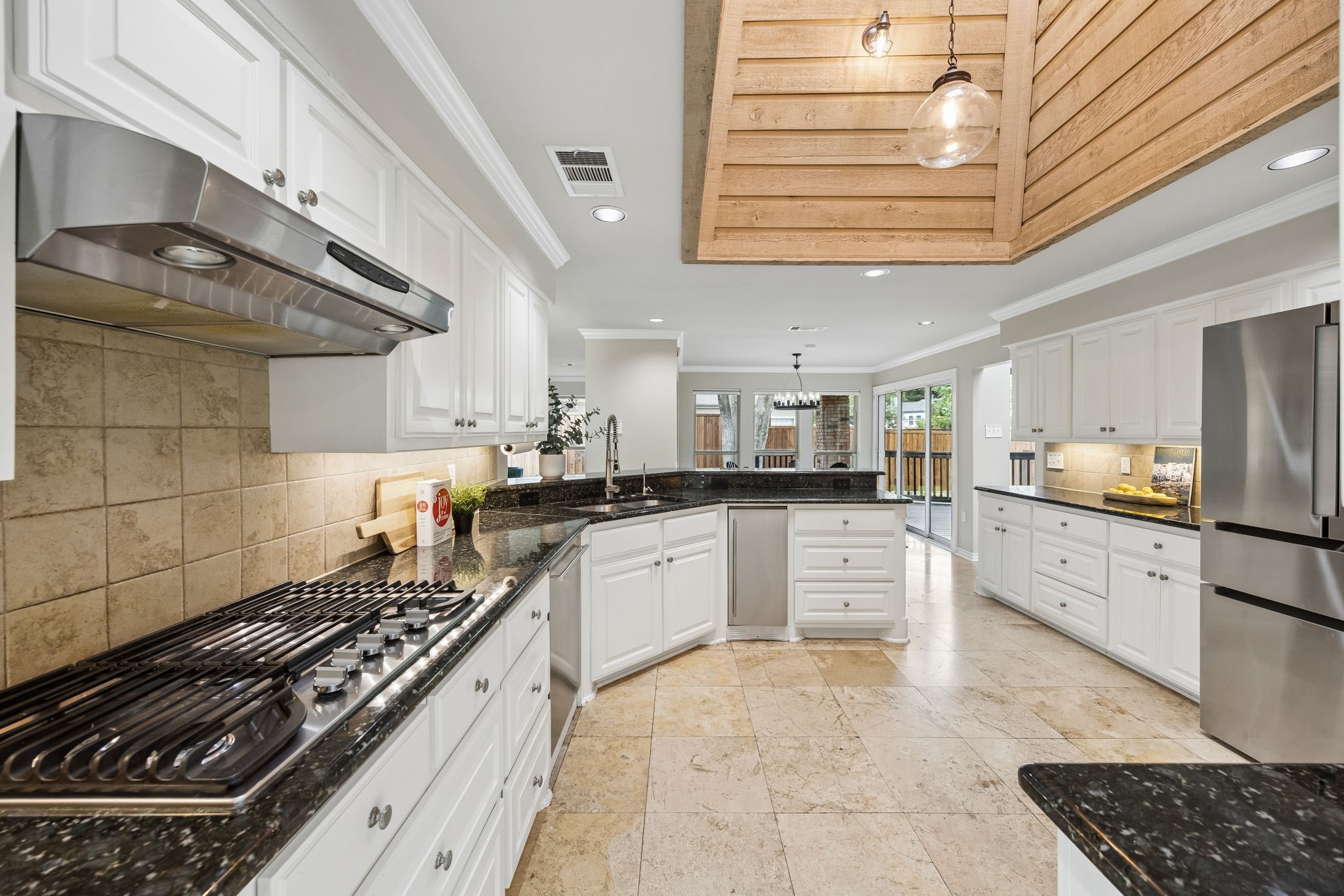 10811 Stone Canyon Place Dallas TX 75230