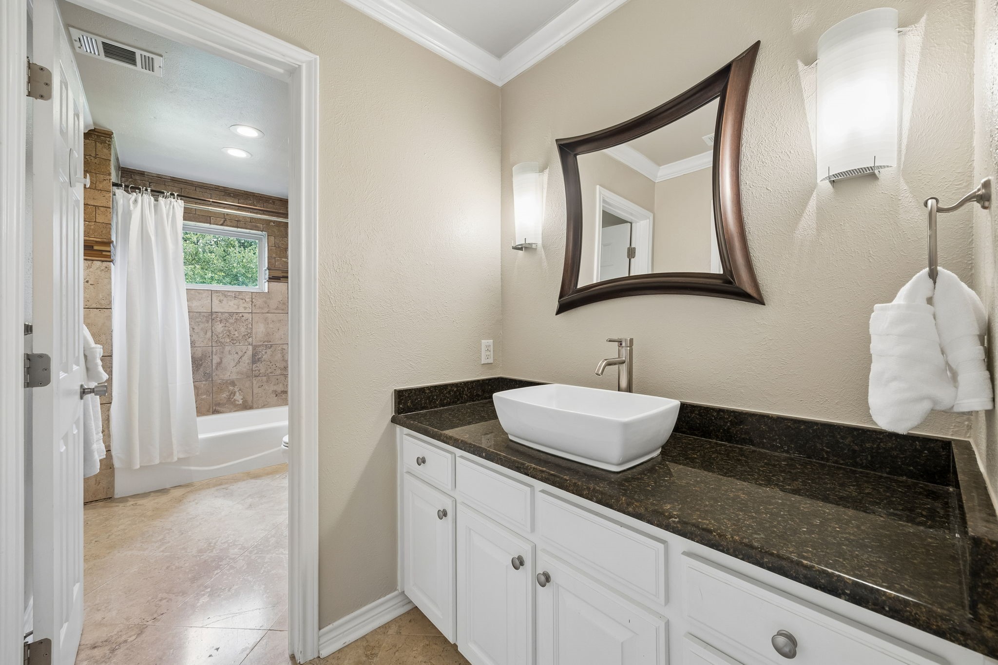 10811 Stone Canyon Place Dallas TX 75230