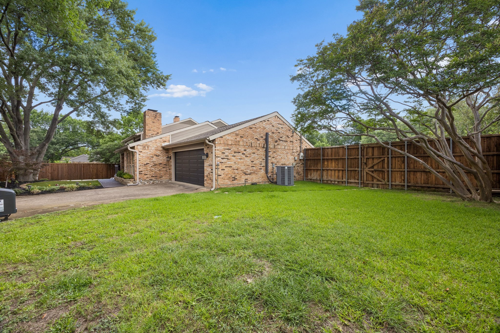 10811 Stone Canyon Place Dallas TX 75230