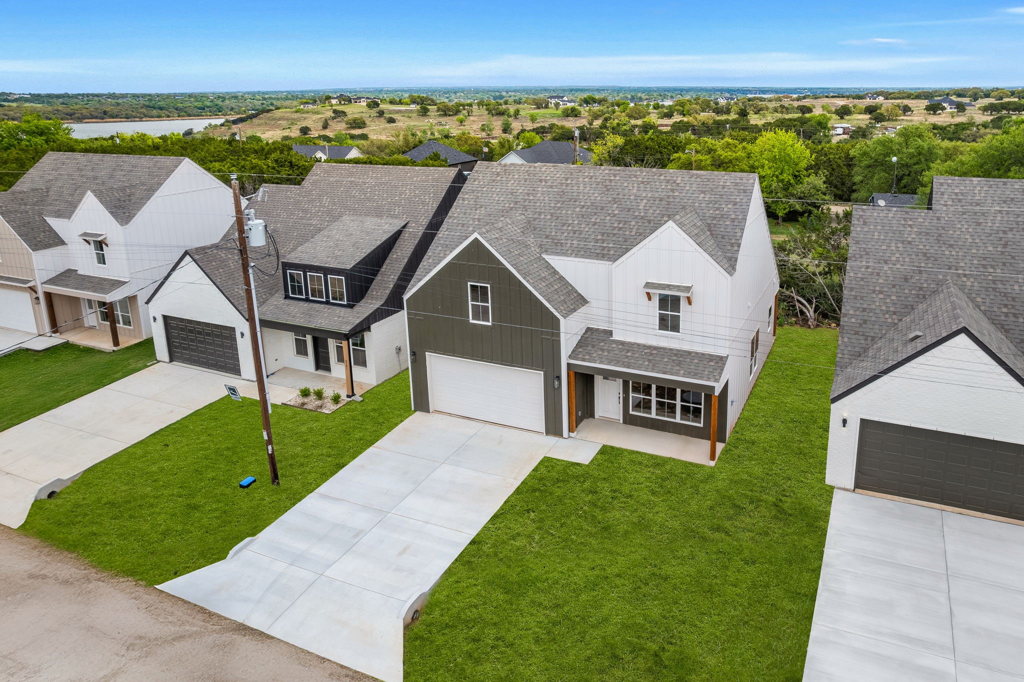 5703 Barkridge Drive Granbury TX 76048