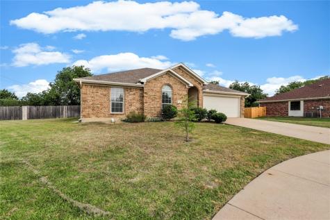 1124 Brown Crest Road Burleson TX 76028