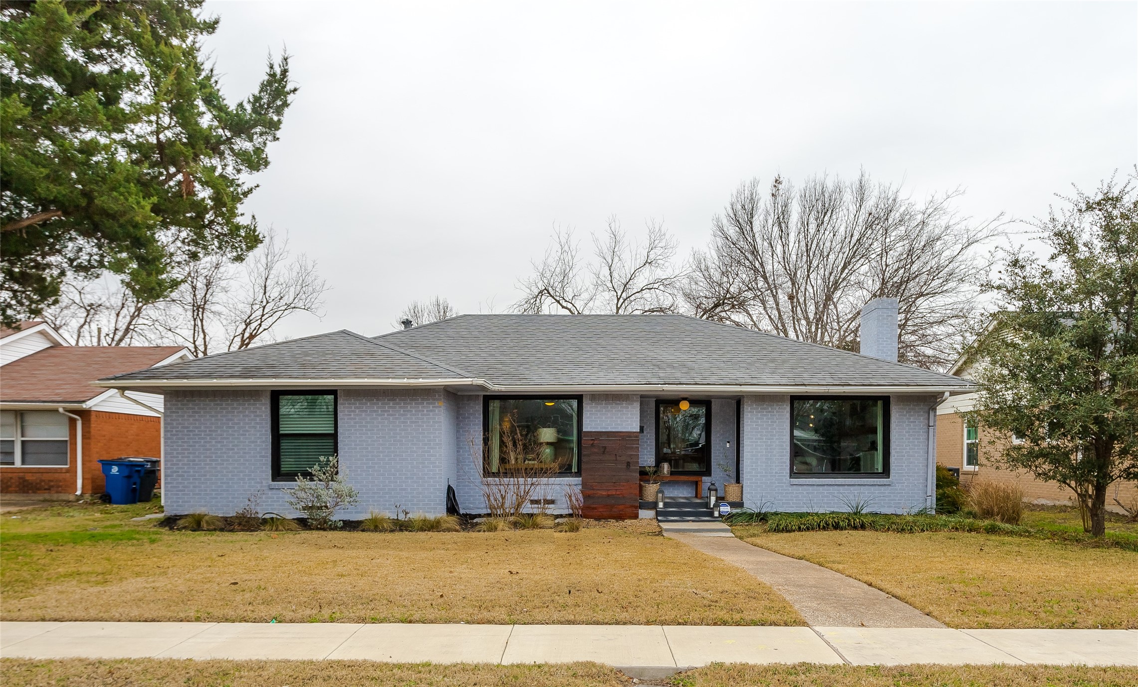 2718 Oates Drive Dallas TX 75228