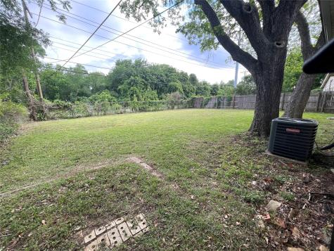 518 W Lovers Lane Arlington TX 76010
