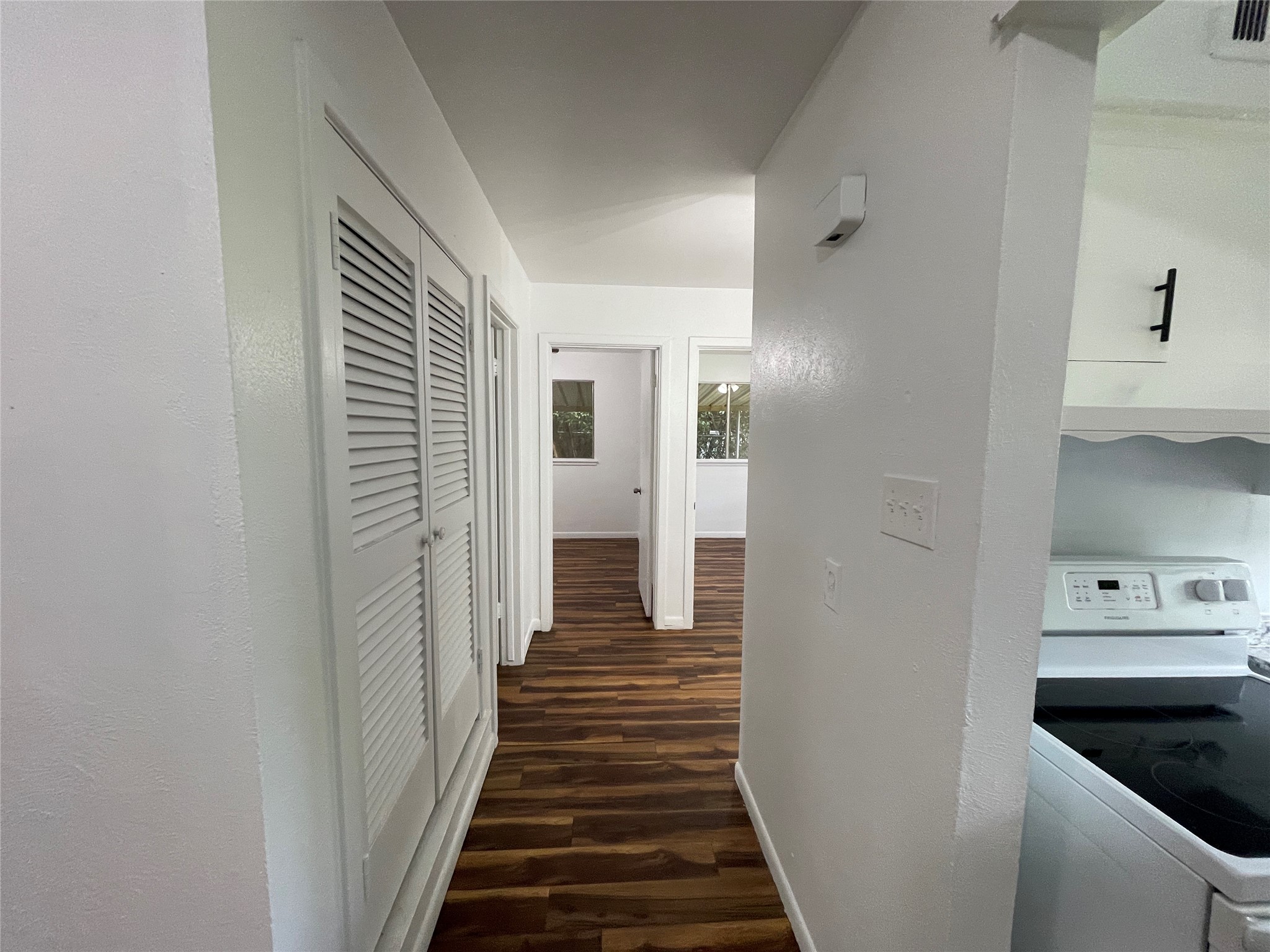 518 W Lovers Lane Arlington TX 76010